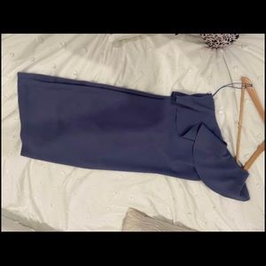 One shoulder bodycom dress